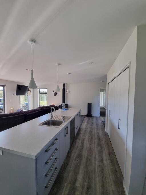 65 The Drive Villa Twizel Luaran gambar